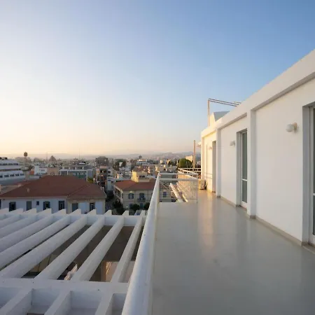 דירה 1-80 Collection Penthouse By Trulycyprus